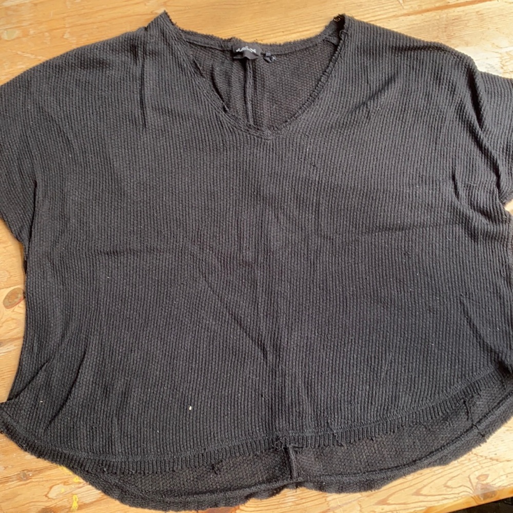 *URBAN OUTFITTERS TOP*